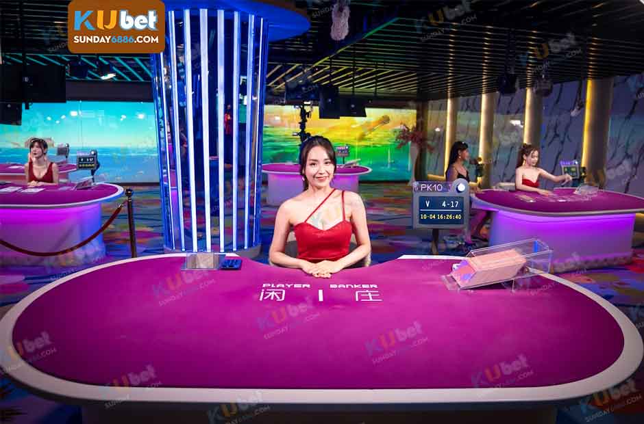 Sảnh live baccarat trò chuyện cùng MC xinh đẹp